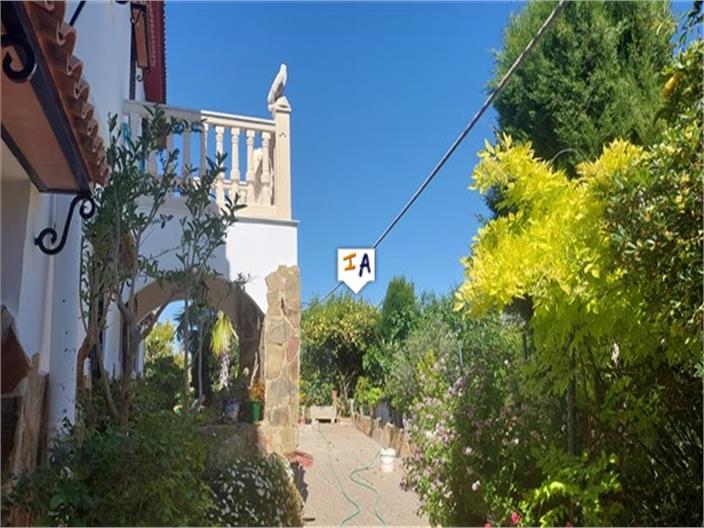 Image No.3-3 Bed Farmhouse for sale