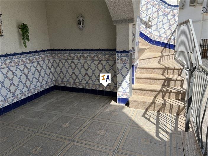 Image No.11-5 Bed Property for sale