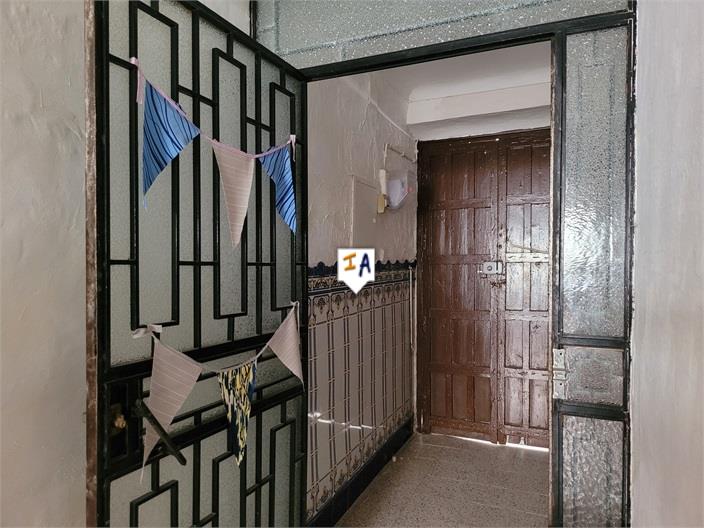 Image No.9-3 Bed House for sale