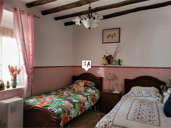 Image No.14-3 Bed Villa for sale