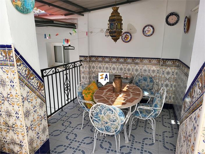 Image No.12-4 Bed House for sale