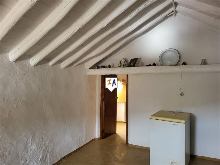 Image No.12-6 Bed Farmhouse for sale