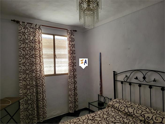 Image No.16-6 Bed Farmhouse for sale