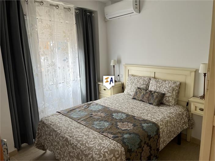 Image No.16-3 Bed House for sale