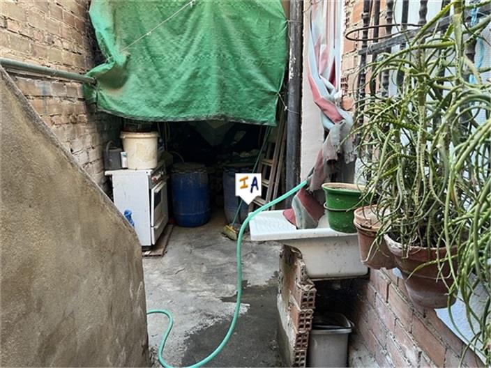 Image No.13-5 Bed House for sale