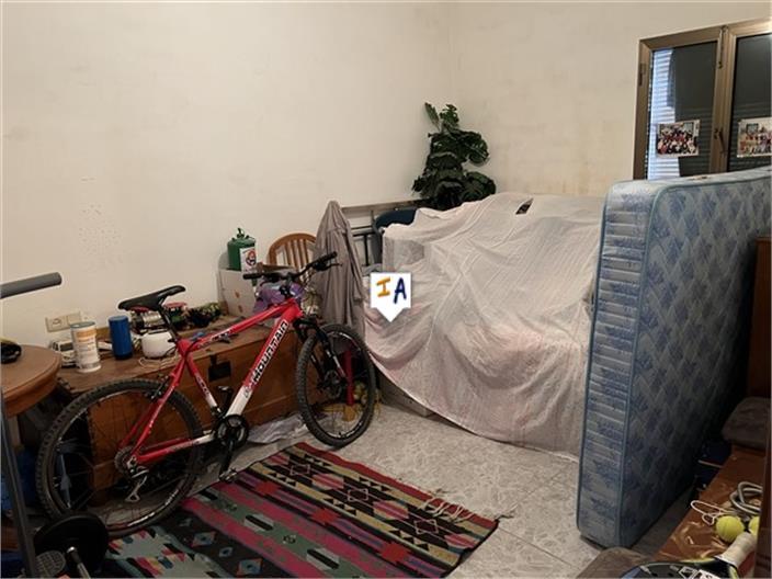 Image No.14-5 Bed House for sale