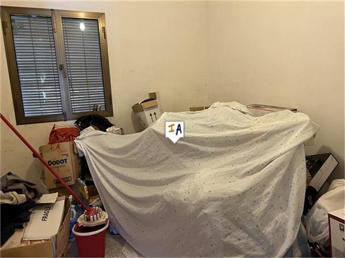 Image No.15-5 Bed House for sale