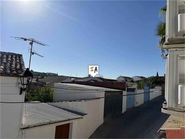 Image No.16-5 Bed House for sale