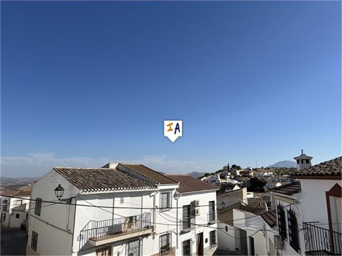 Image No.3-5 Bed House for sale