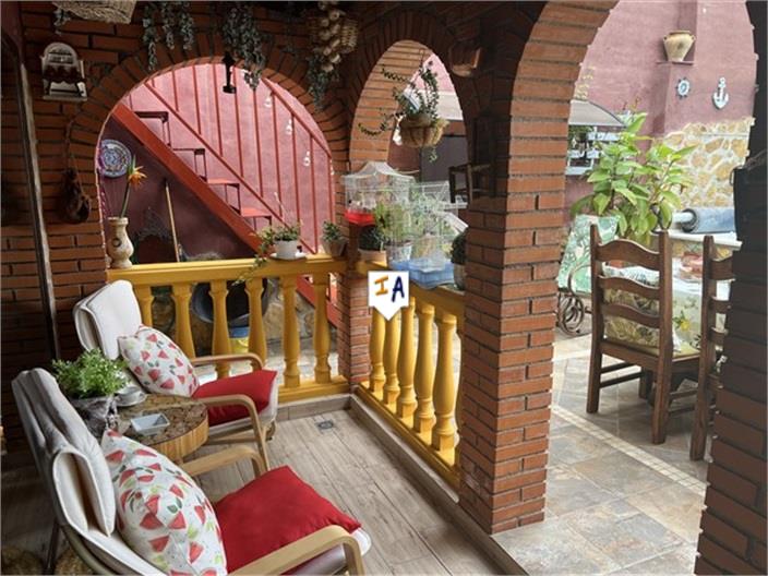 Image No.14-3 Bed House for sale