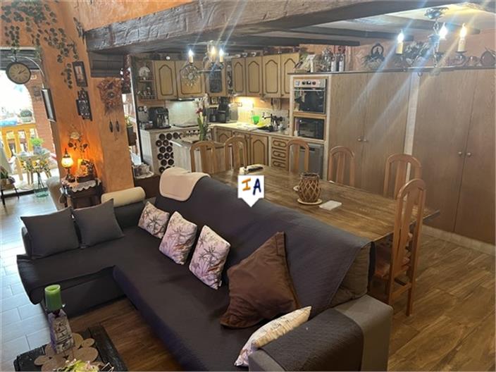 Image No.4-3 Bed House for sale