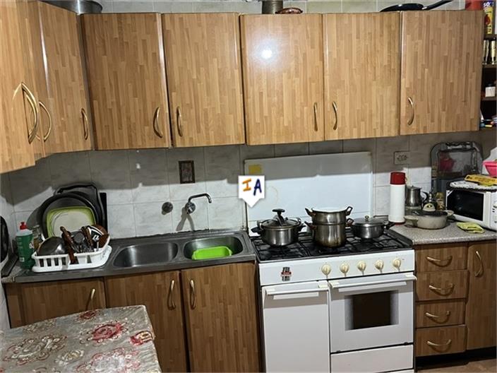 Image No.6-5 Bed House for sale