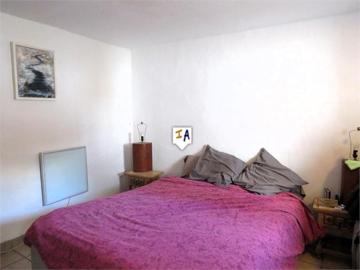 Image No.12-5 Bed Farmhouse for sale