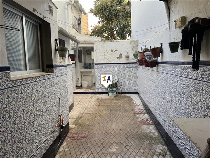 Image No.3-3 Bed House for sale