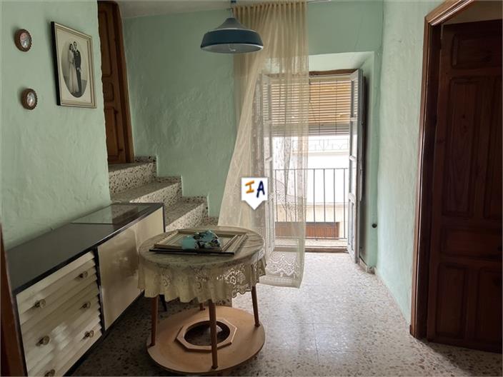 Image No.10-5 Bed House for sale