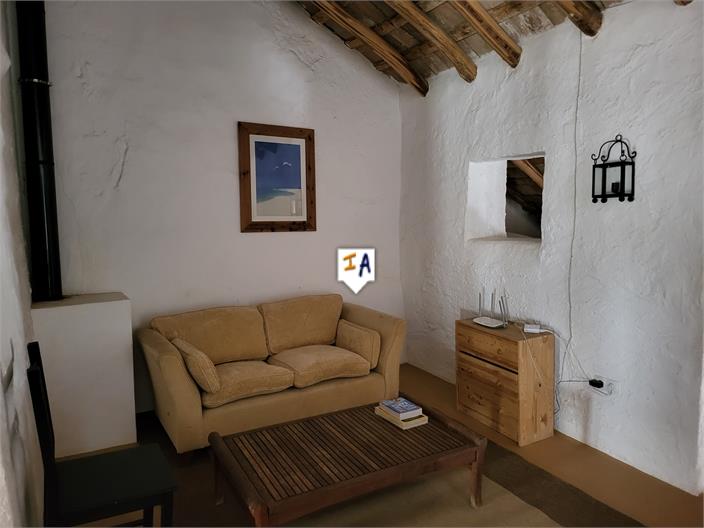 Image No.16-4 Bed House for sale