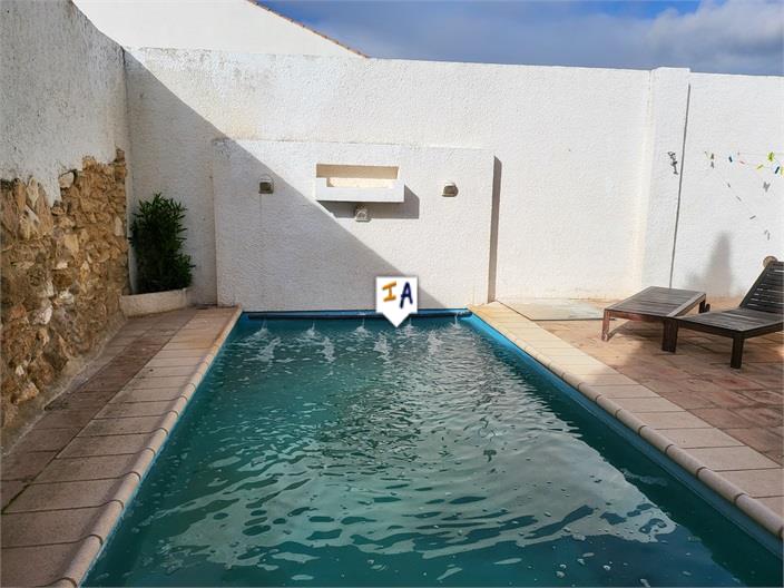 Image No.3-4 Bed House for sale