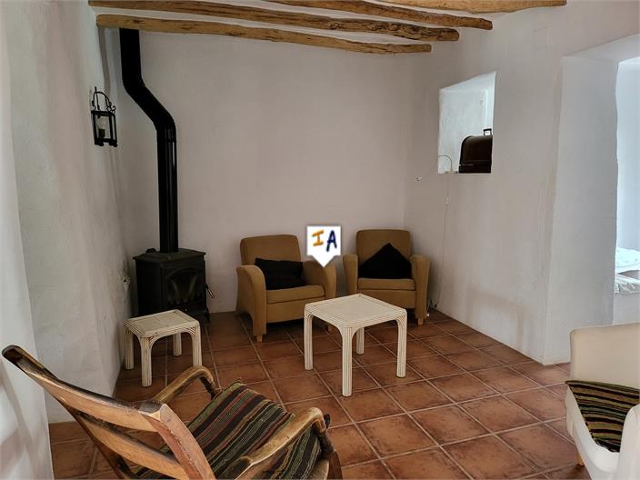 Image No.7-4 Bed House for sale