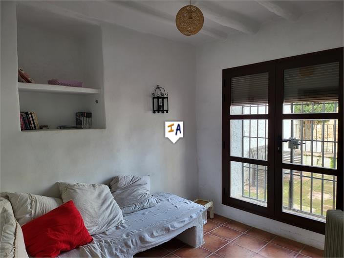 Image No.10-4 Bed House for sale