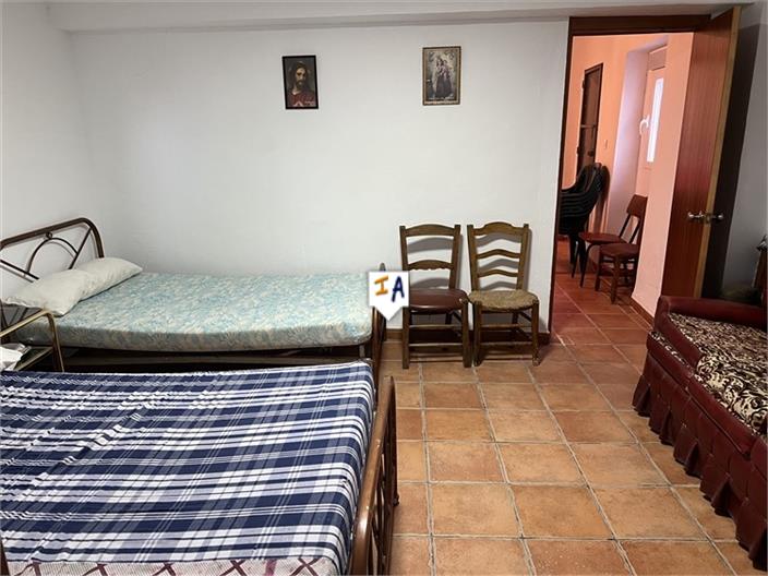 Image No.14-2 Bed Farmhouse for sale