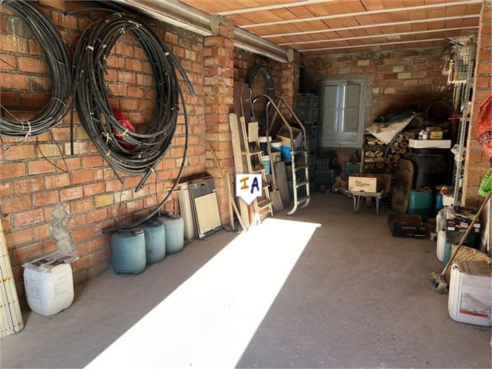 Image No.15-2 Bed Farmhouse for sale