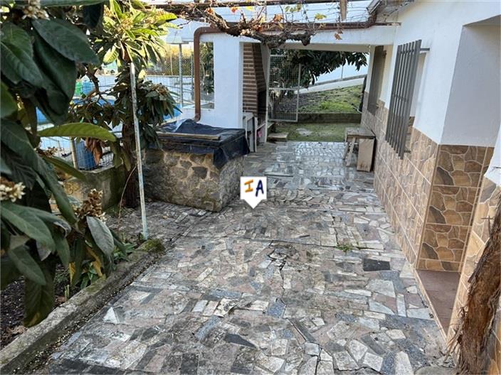 Image No.6-2 Bed Farmhouse for sale