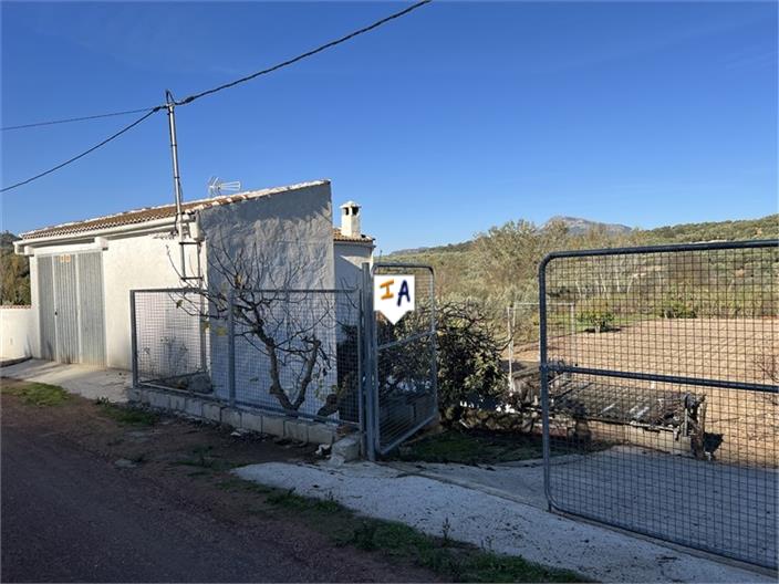 Image No.7-2 Bed Farmhouse for sale