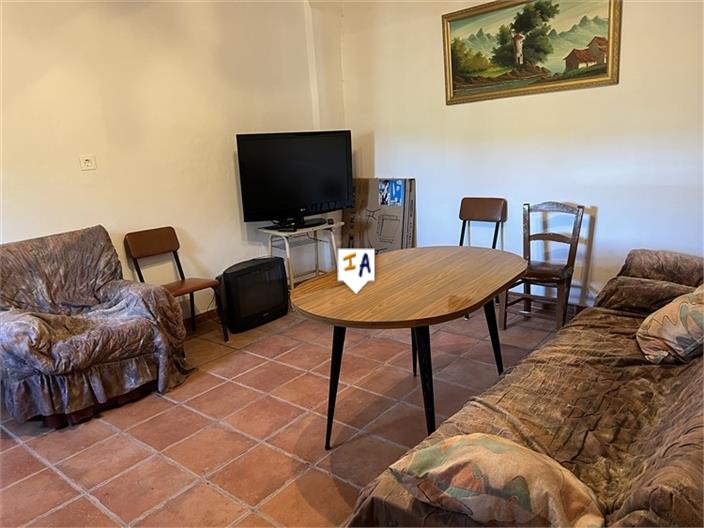 Image No.9-2 Bed Farmhouse for sale