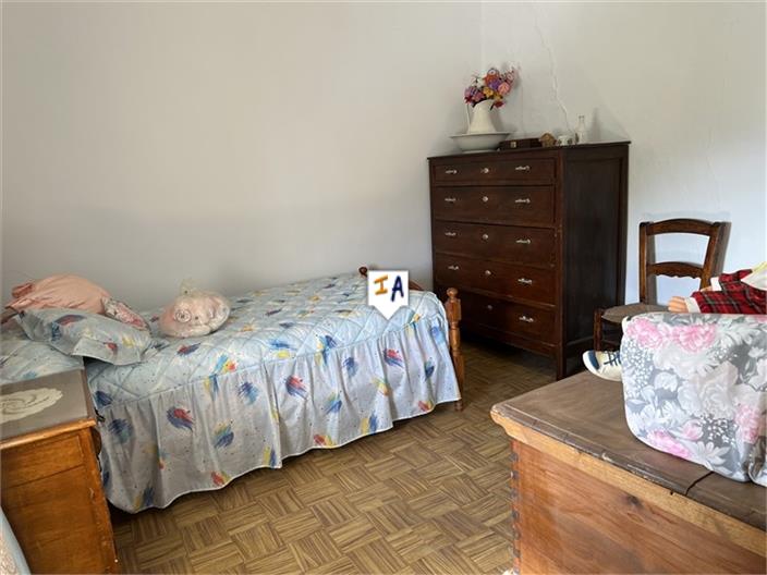 Image No.14-5 Bed Farmhouse for sale