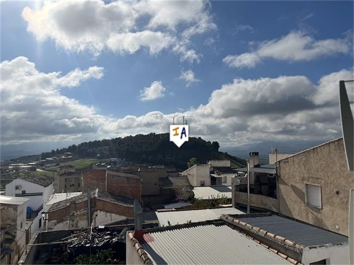 Image No.12-3 Bed House for sale