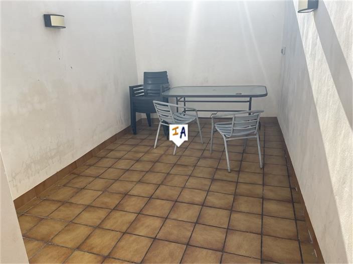 Image No.10-3 Bed House for sale