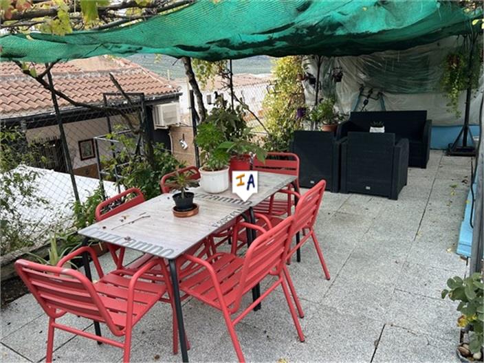 Image No.13-5 Bed House for sale