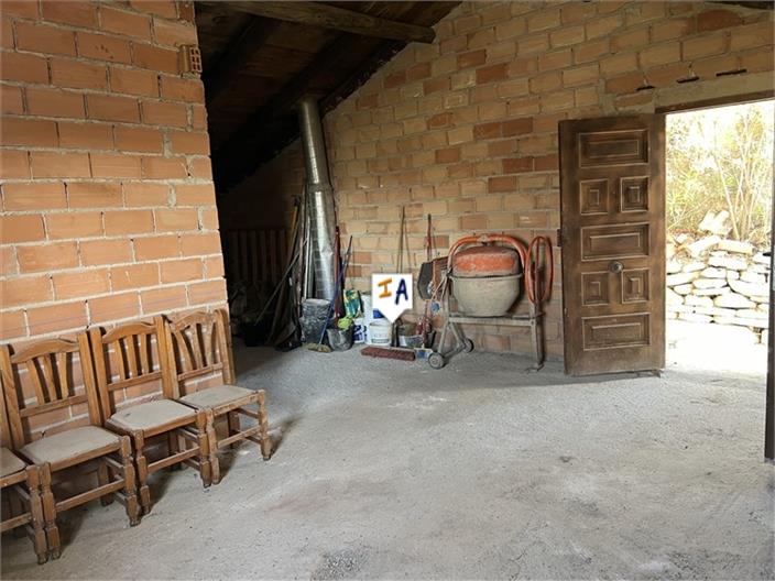 Image No.12-2 Bed Farmhouse for sale