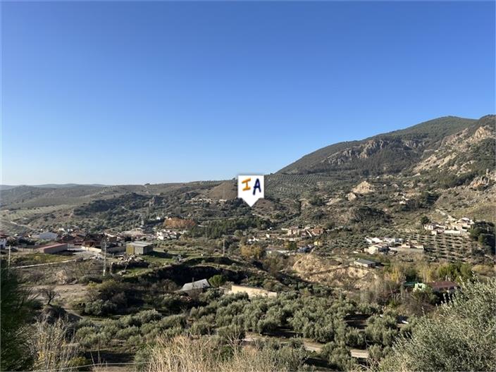 Image No.17-2 Bed Farmhouse for sale