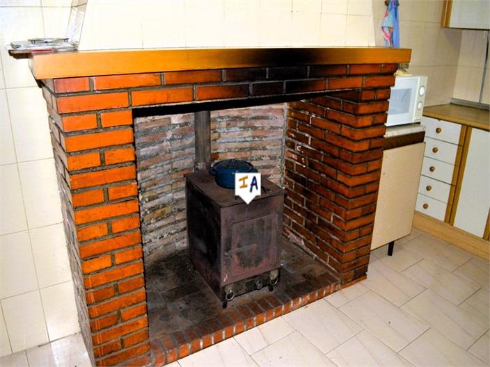 Image No.15-9 Bed House for sale