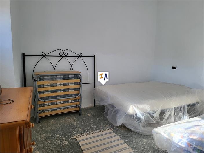 Image No.13-2 Bed Farmhouse for sale