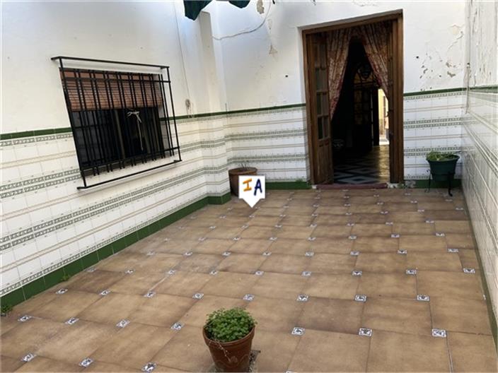 Image No.12-5 Bed House for sale