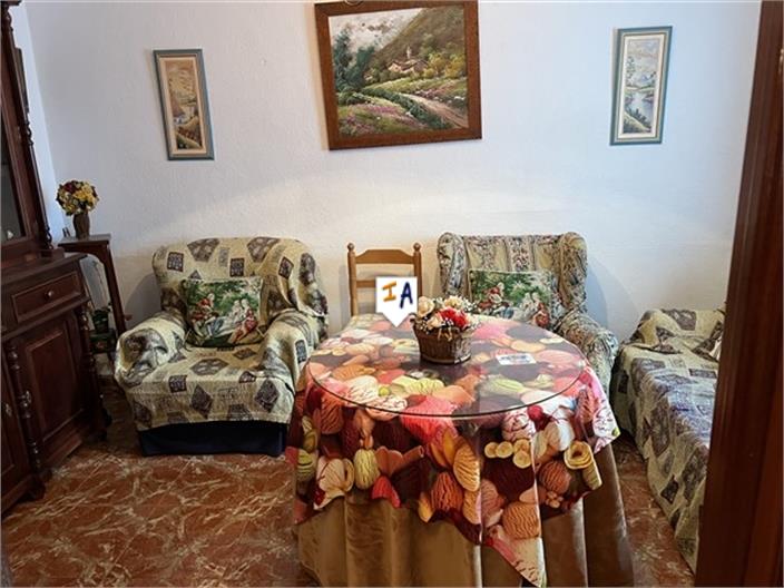 Image No.6-3 Bed House for sale