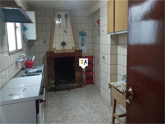 Image No.17-3 Bed House for sale