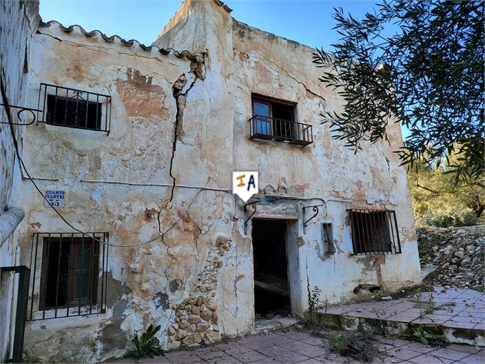 Image No.17-3 Bed Farmhouse for sale