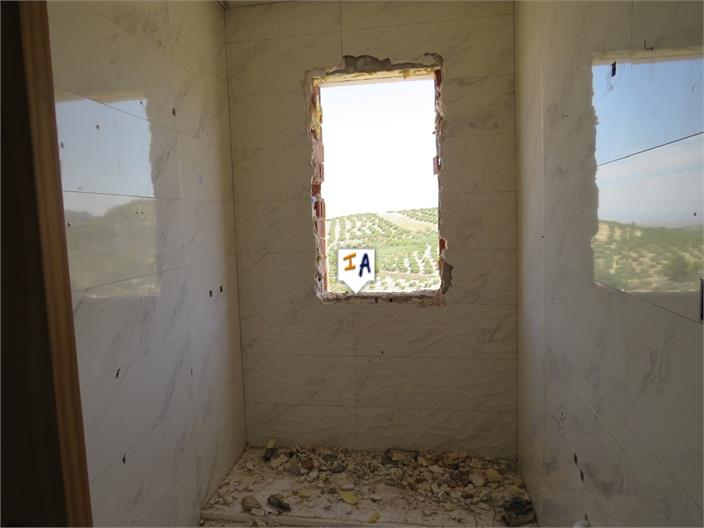 Image No.16-3 Bed House for sale