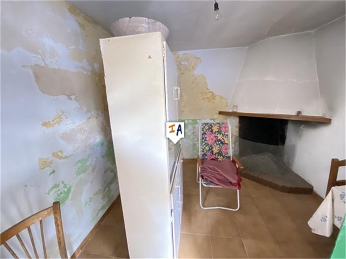 Image No.16-4 Bed House for sale