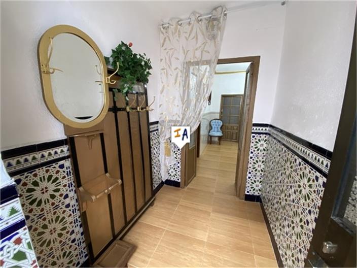 Image No.7-4 Bed House for sale