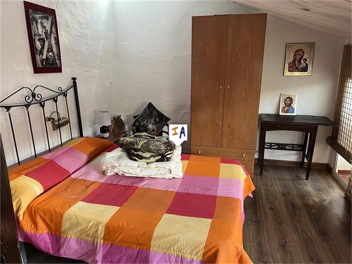 Image No.11-4 Bed House for sale