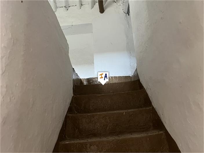 Image No.14-2 Bed Farmhouse for sale