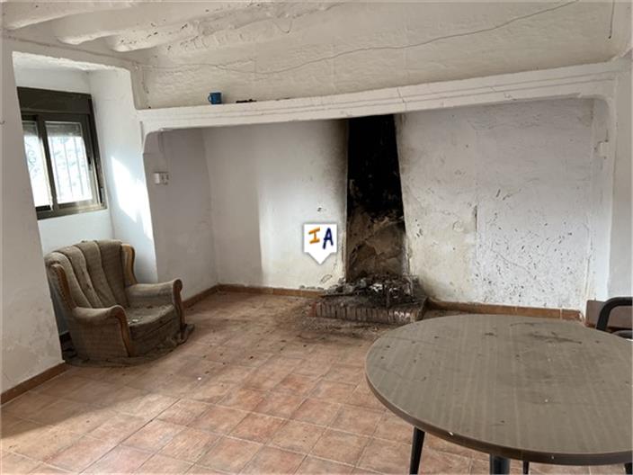 Image No.9-2 Bed Farmhouse for sale