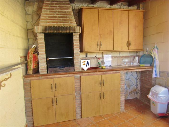 Image No.10-6 Bed House for sale