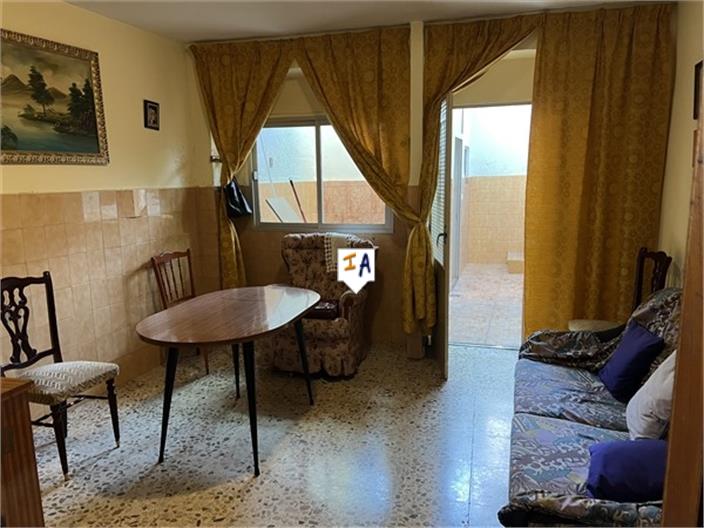 Image No.16-4 Bed House for sale