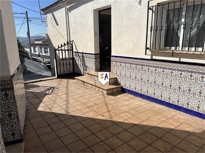 Image No.13-3 Bed House for sale