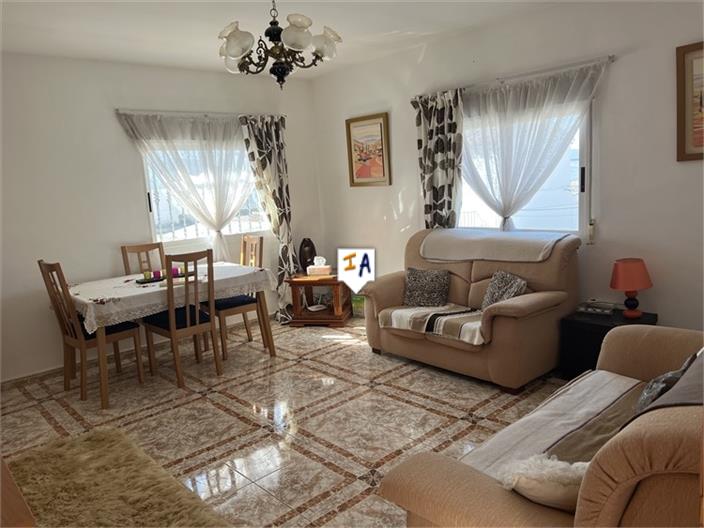 Image No.4-3 Bed House for sale